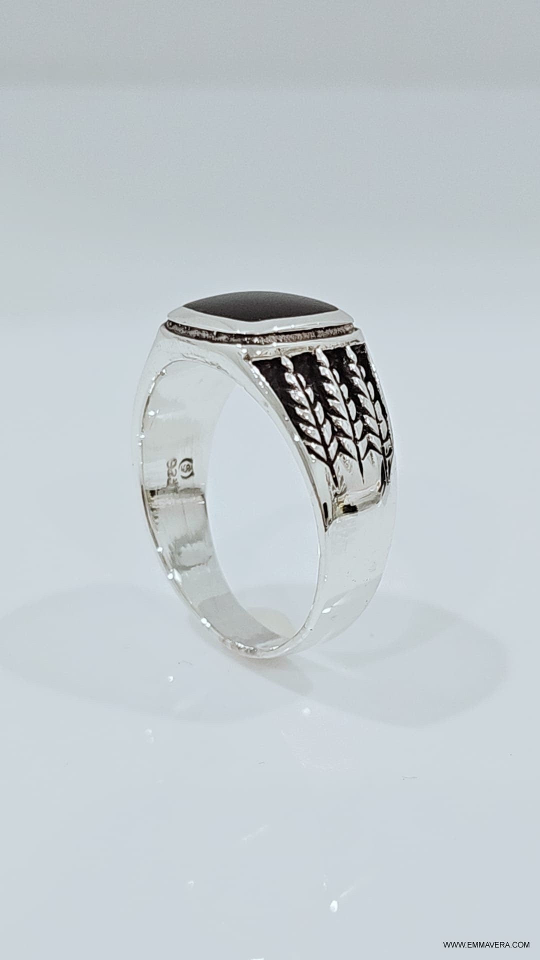 Leaves of 420 Onyx Stone Men's Silver Ring