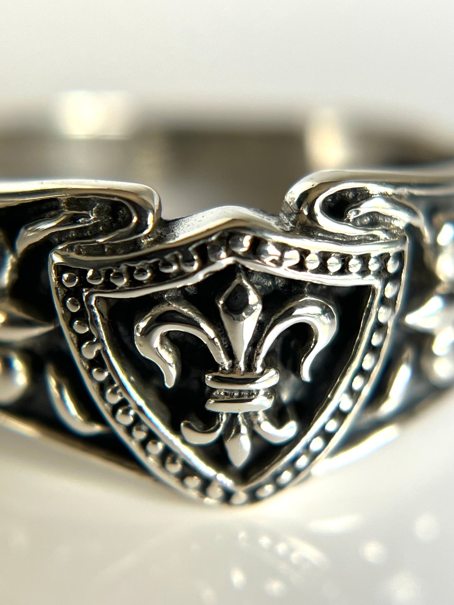 Fleur De Lis Shield Ring