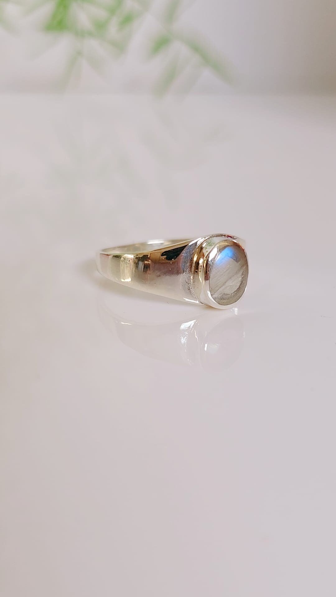 Moon Signet Black Agate Stone Ring