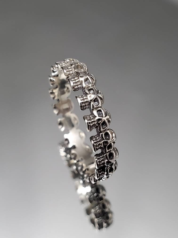 Thin Skull Ring, Sterling Silver Ring, Gothic Men's Women Ring, 925 stamped , Gothic, Skeleton