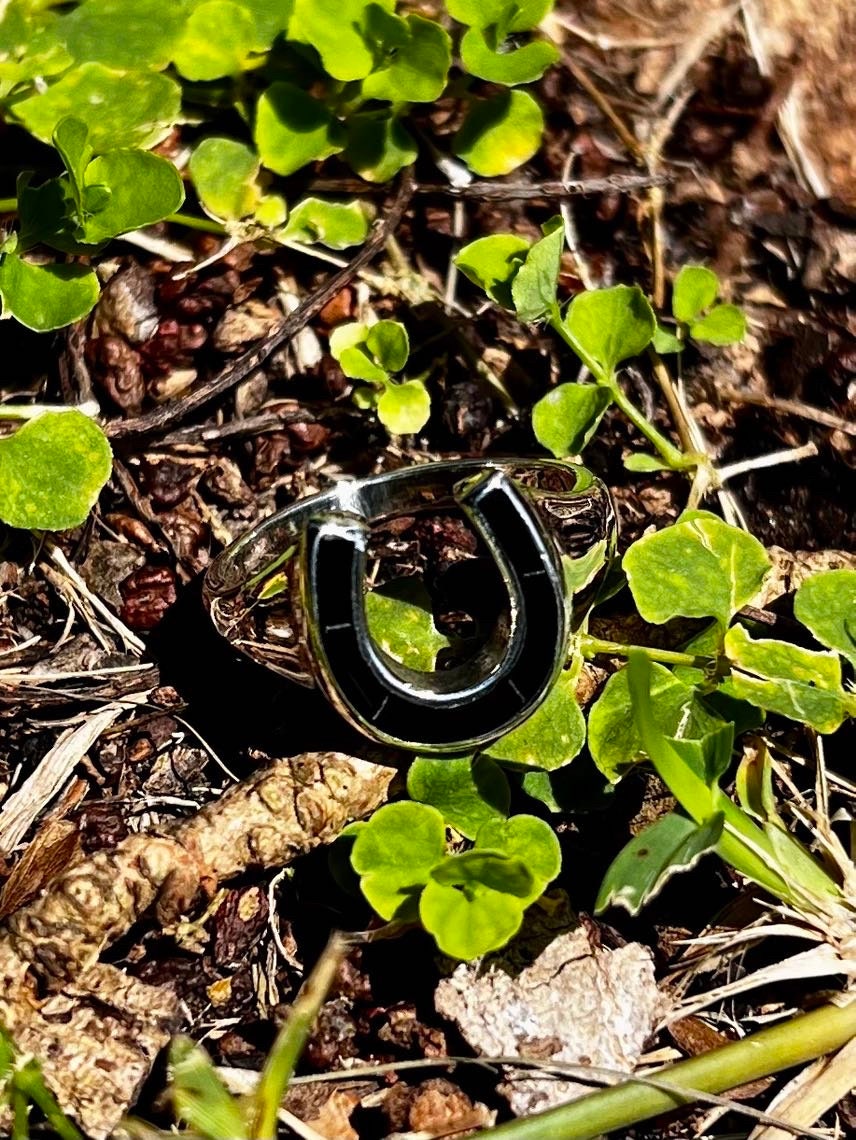 Horse Shoe Ring Black Obsidian