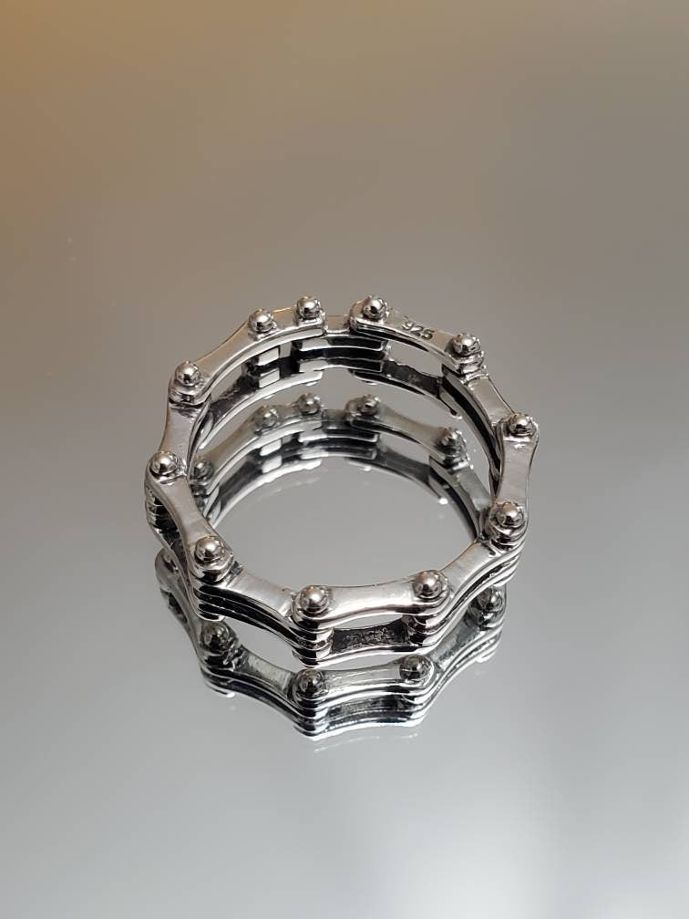 Ultimate Comfort Fit Biker Chain Ring: Perfect for BMX and Motocross Enthusiasts!