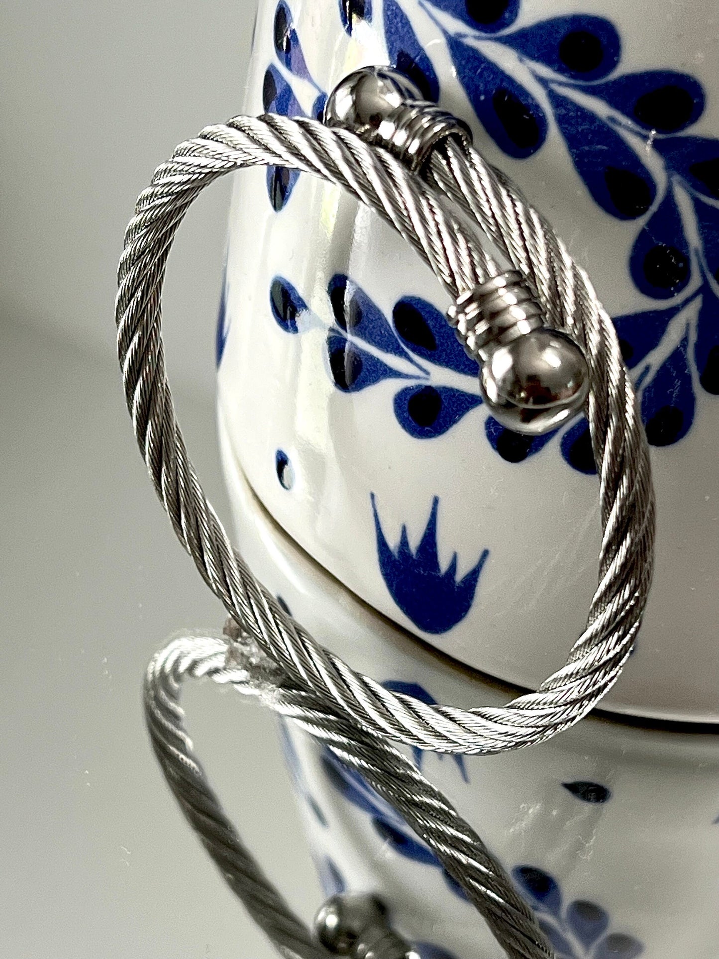 Men’s Wire Bracelet