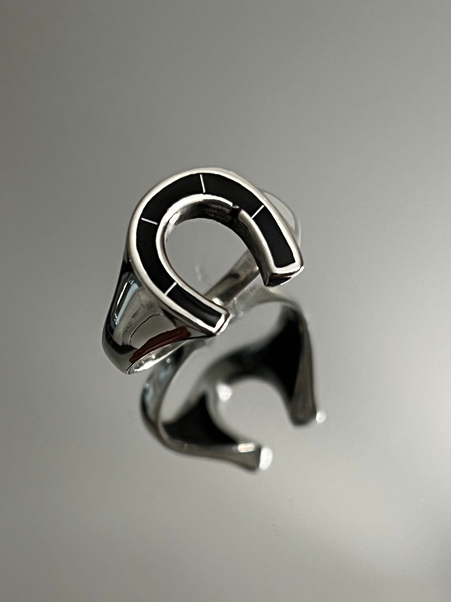 Horse Shoe Ring Black Obsidian