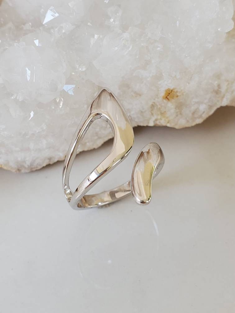 Sterling Silver Women Ring Curved Ring, Big Statement Ring, Bohemian Boho Band, 925 Stamped, 925 Ring, Sizes 6 to 13