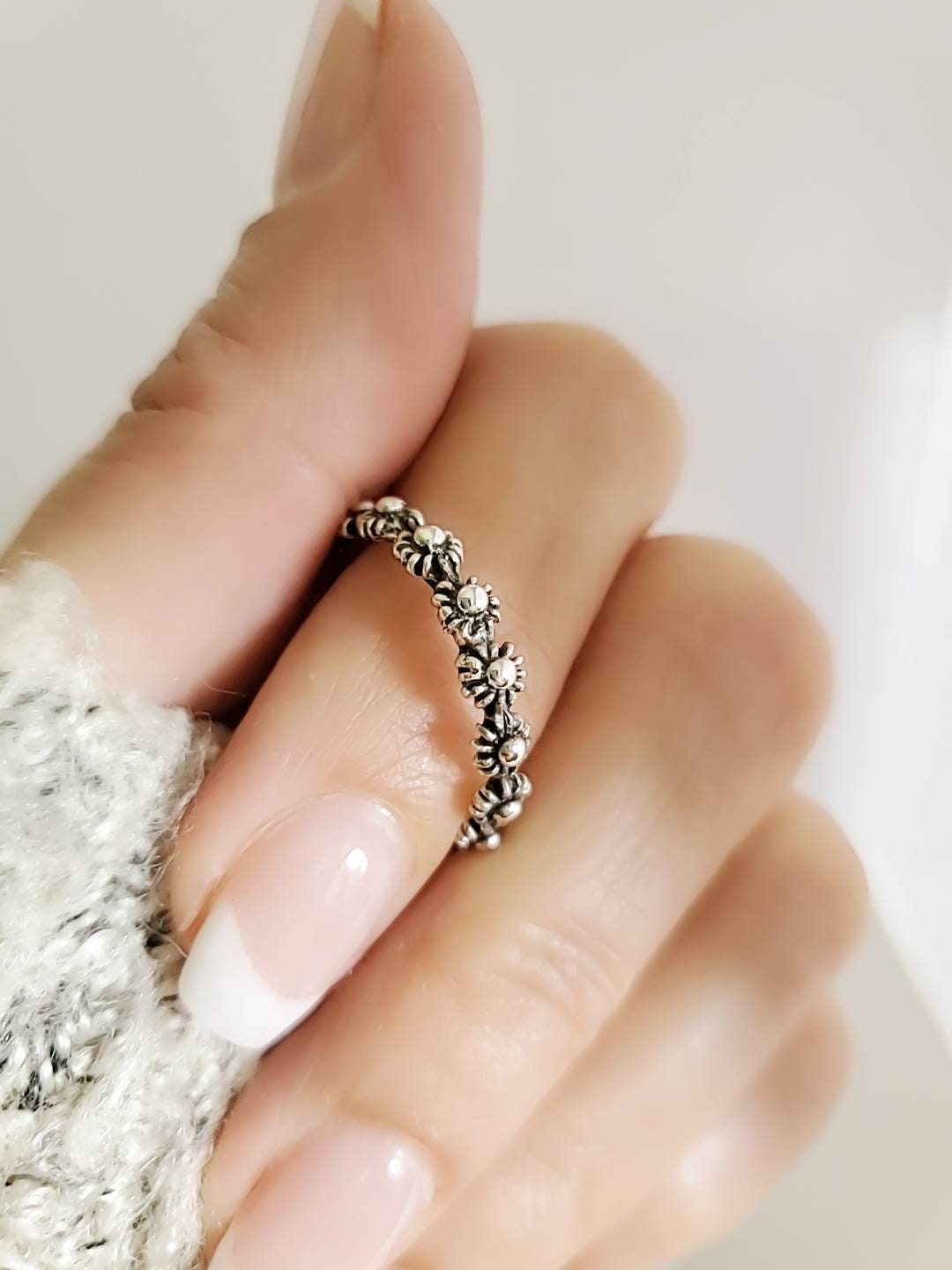 Sterling Silver Flower Bohemian Chic Minimalist Ring