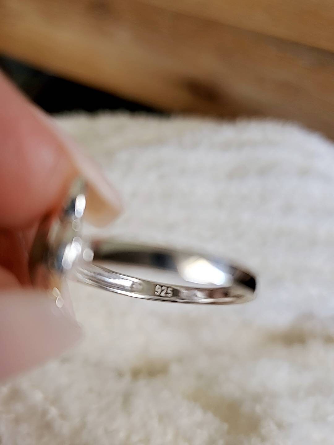 Mother of Pearl Turtle Ring