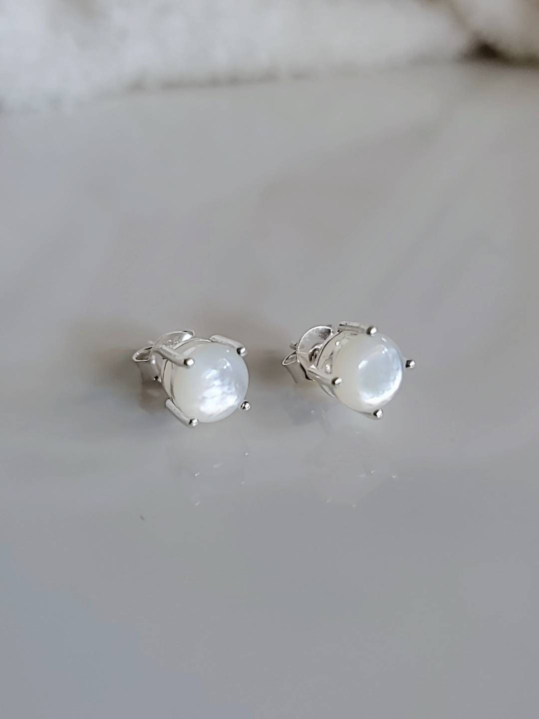 Mother of Pearl Studs Earrings