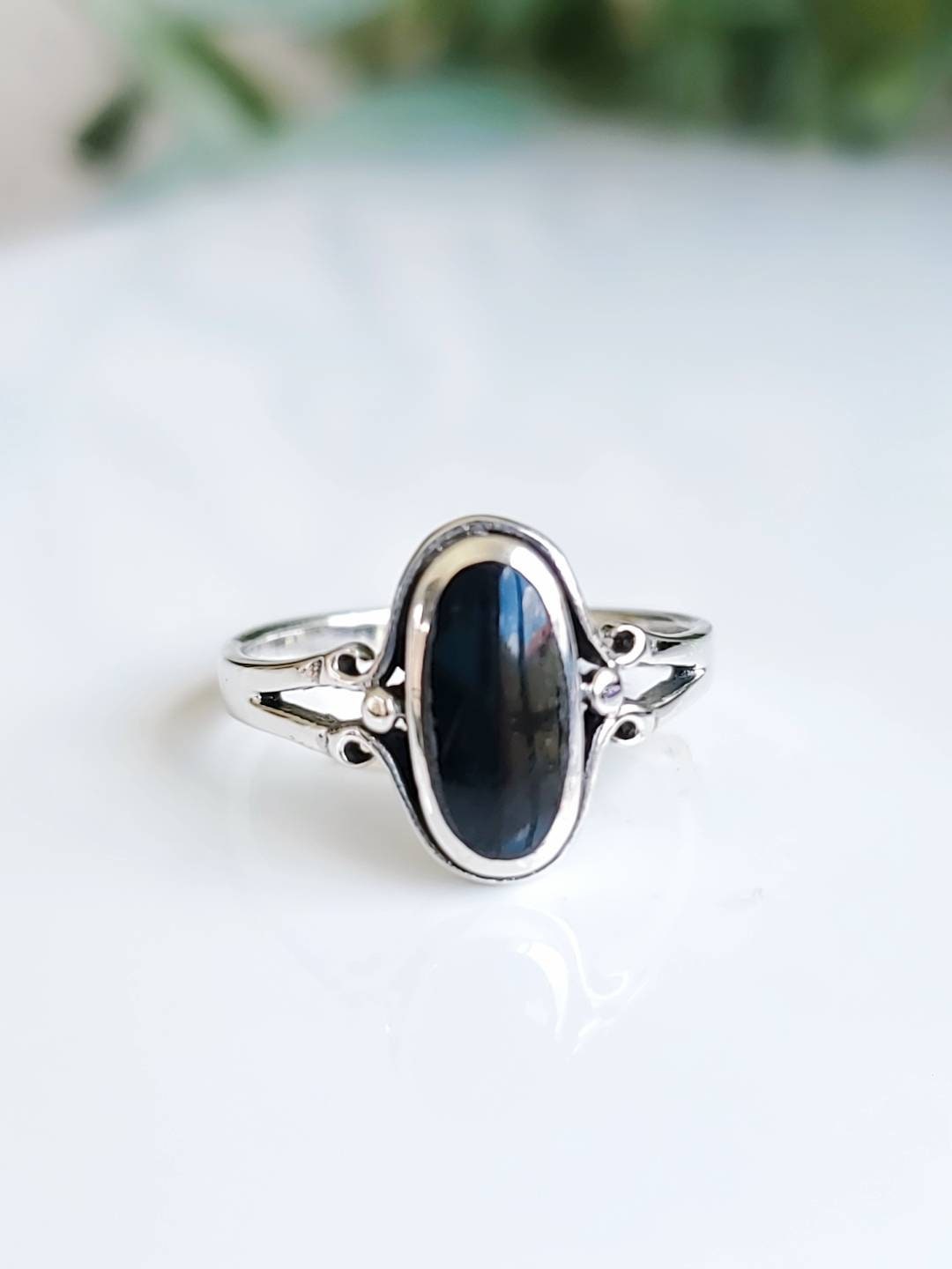 Sterling Silver Onyx Ring, Women's Ring, Minimalist Ring, Genuine Onyx, Oval Stone, 925 Stamped, Black Stone Ring, Gift for Women