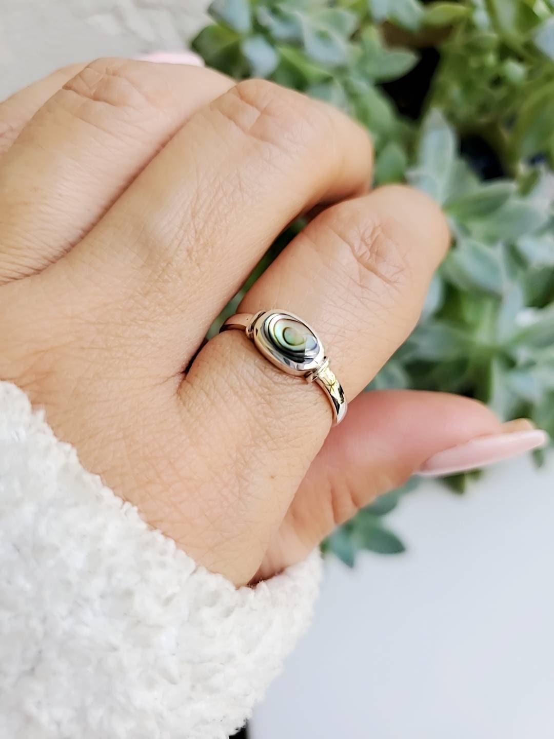 Abalone Women's Ring