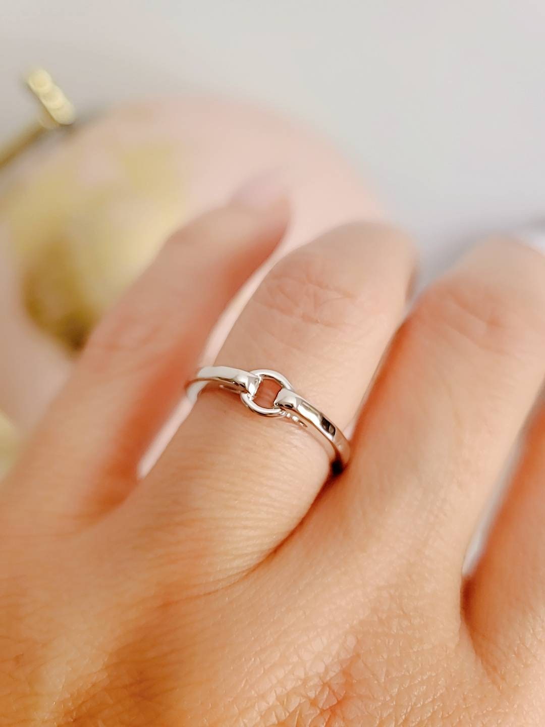Hammered Simple Circle Band 925 Stamped