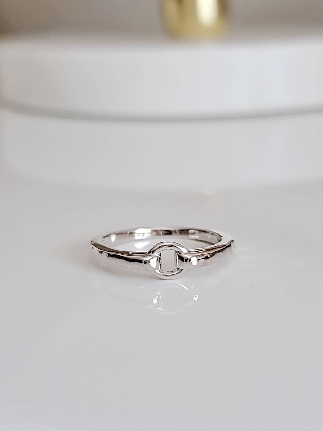 Hammered Simple Circle Band 925 Stamped