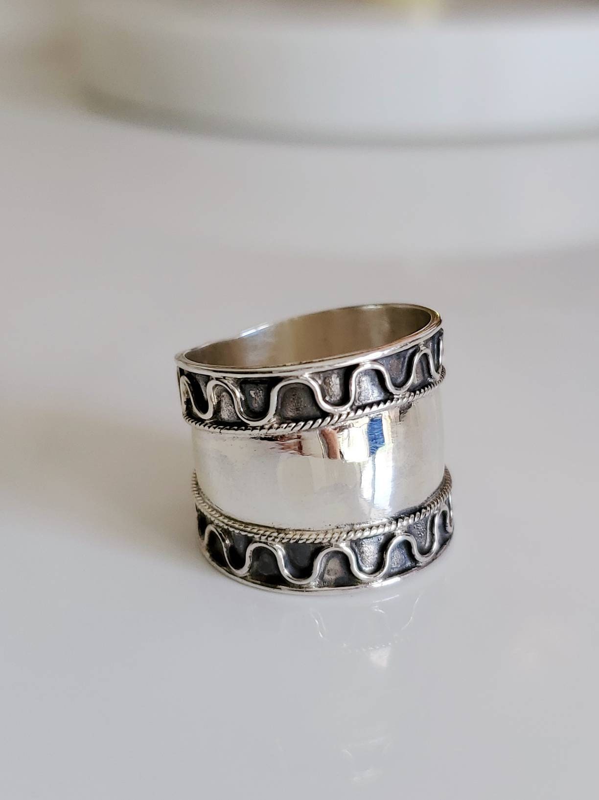 Sterling Silver Band Concave Bali Ring