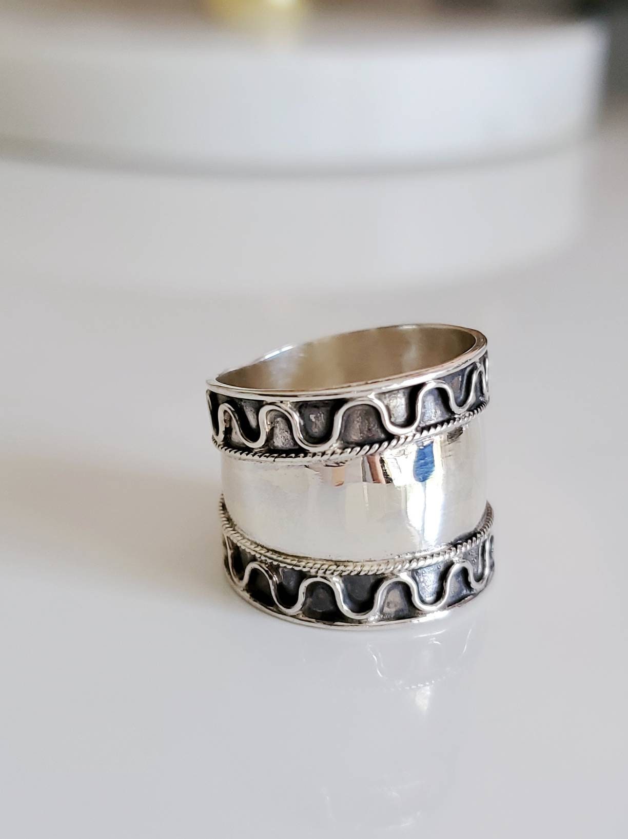 Sterling Silver Band Concave Bali Ring