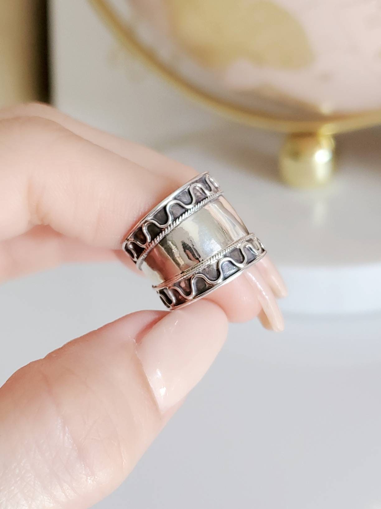 Sterling Silver Band Concave Bali Ring