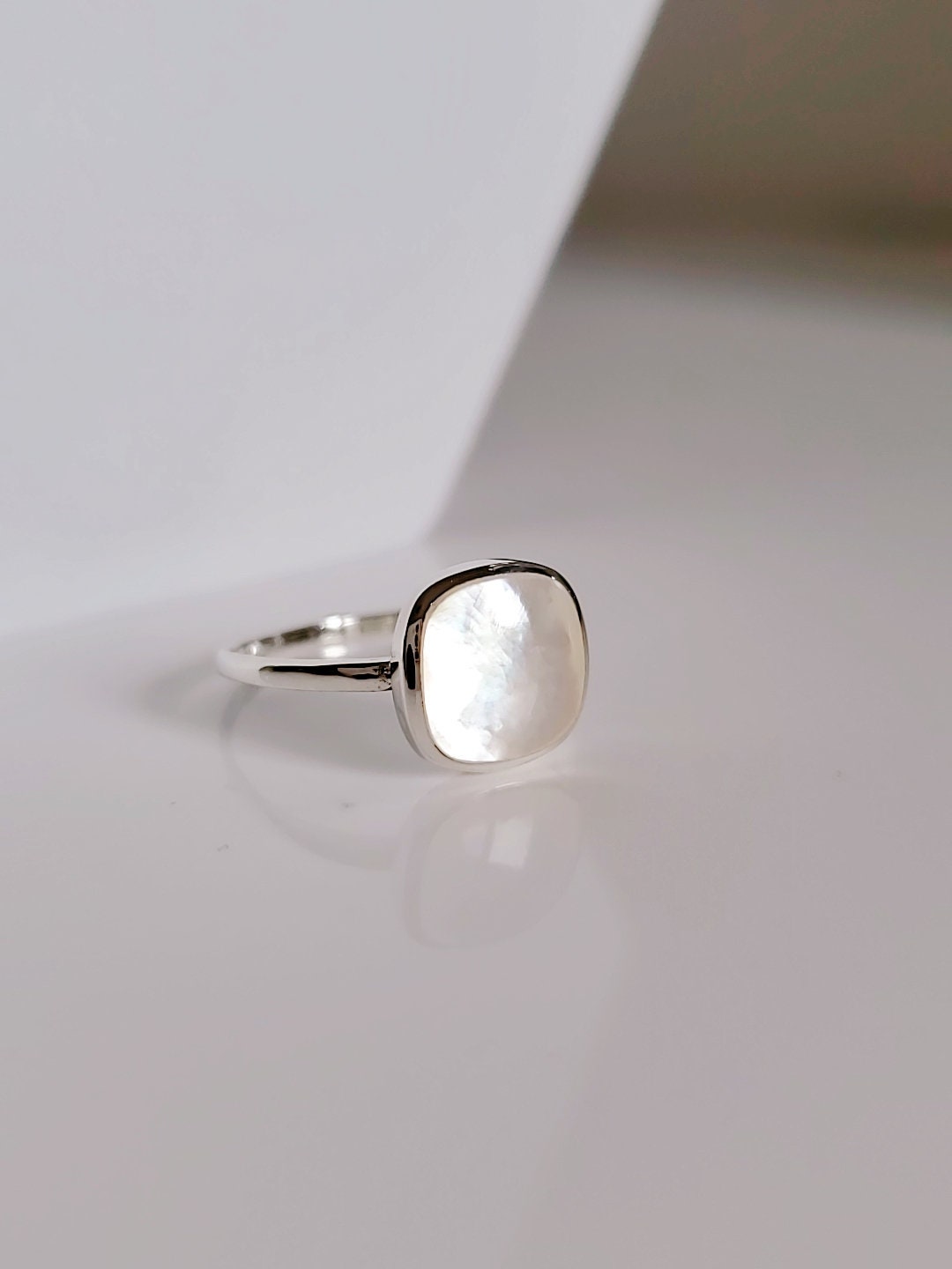 Beautiful White Natural Mother of Pearl Sterling Silver Ring – 925 Stamped, Square Stone, High Polish Finish, Statement & Wedding Ring