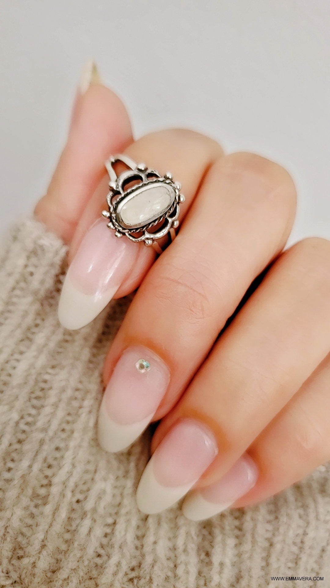 Sterling Silver Mother of Pearl Ring, Women's Ring, Minimalist Ring, Genuine Stone, 925 Stamped, Anniversary Gift, Gift for Women