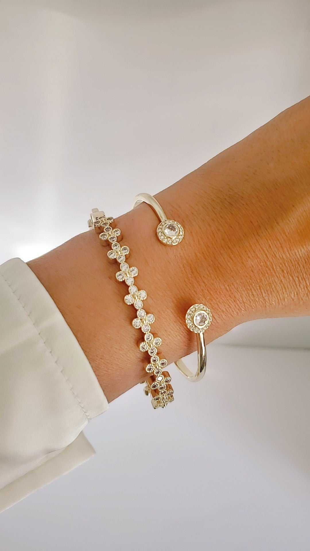 Gold Clover Bangle Bracelet, Simple bangle, Stack bracelet