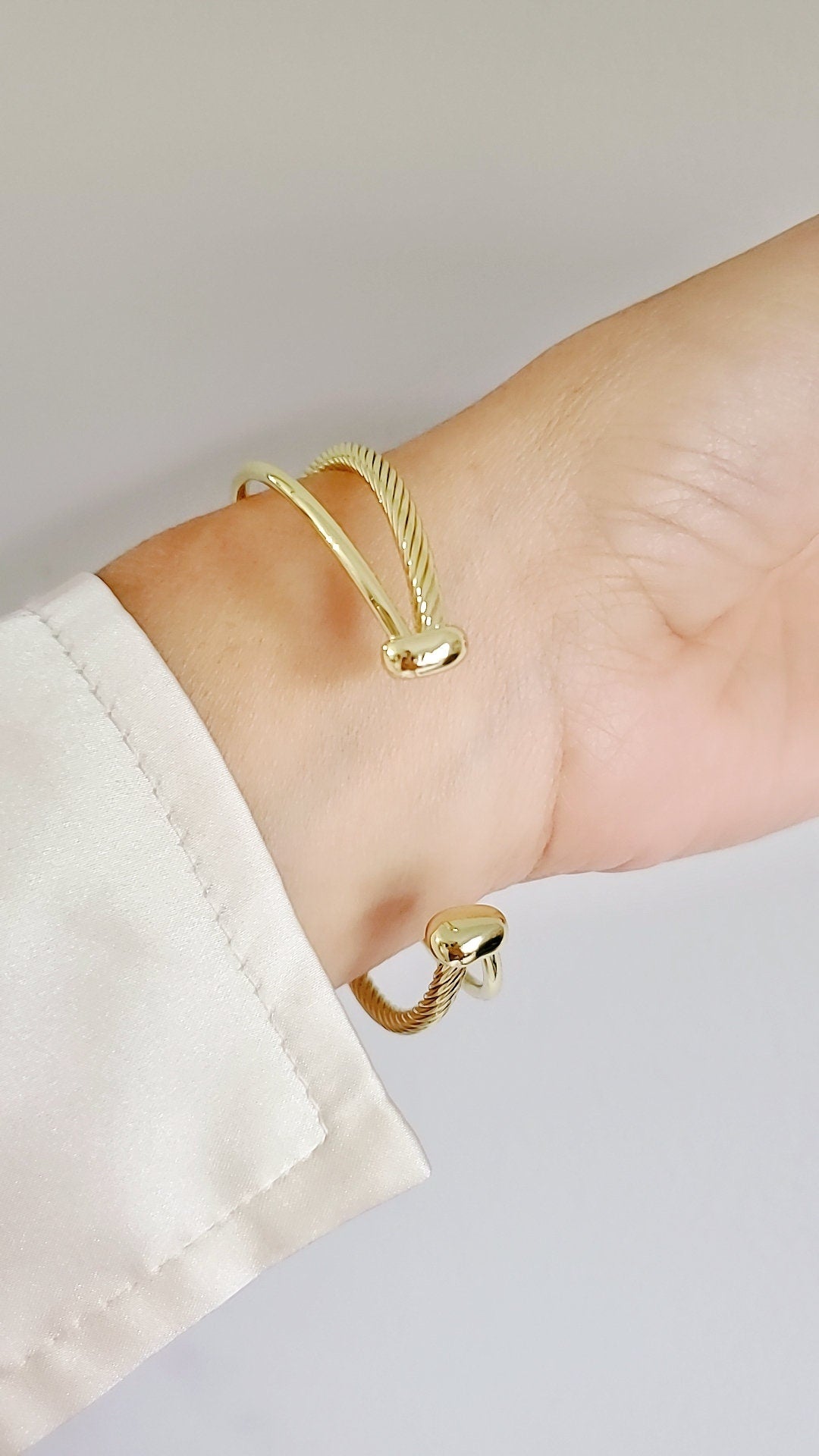 Mother of Pearl Bangle Bracelet Gold Bangle