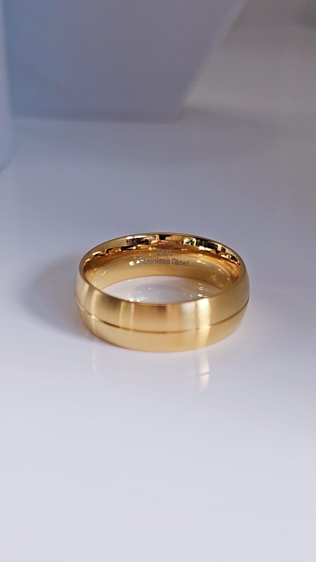 Gold Simple Striped Band