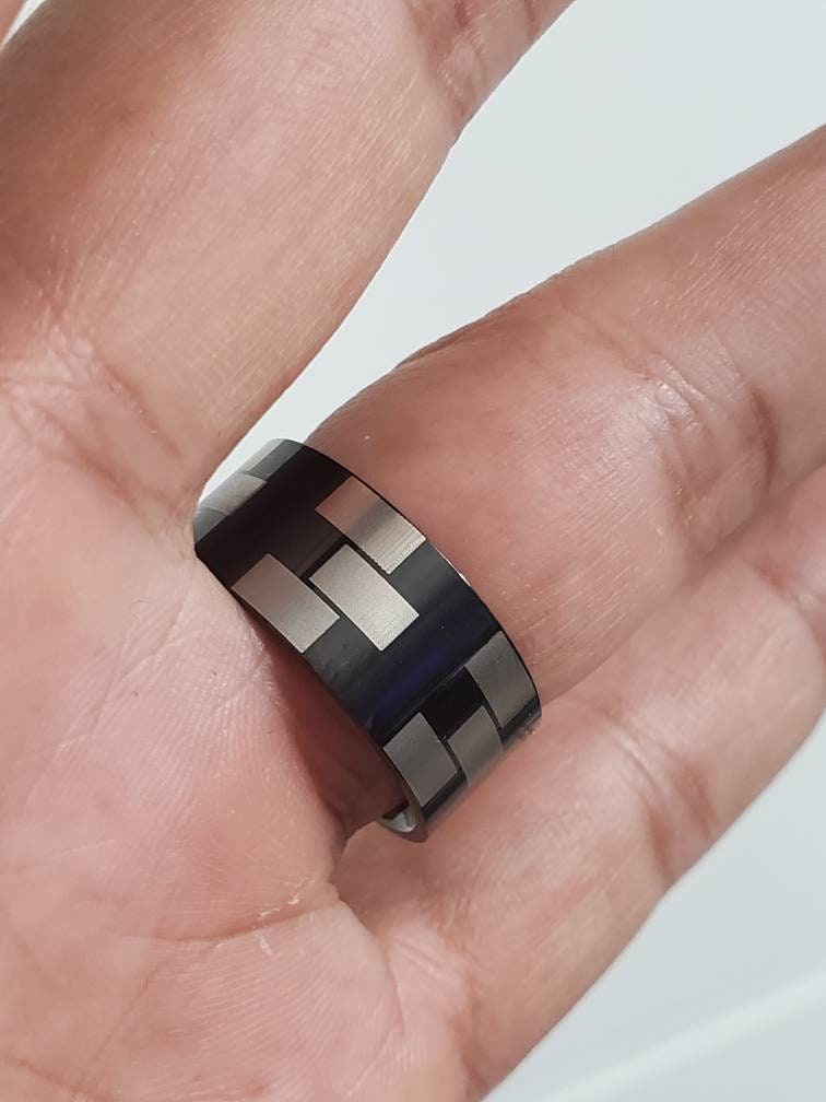 Black 3 Square Print Band