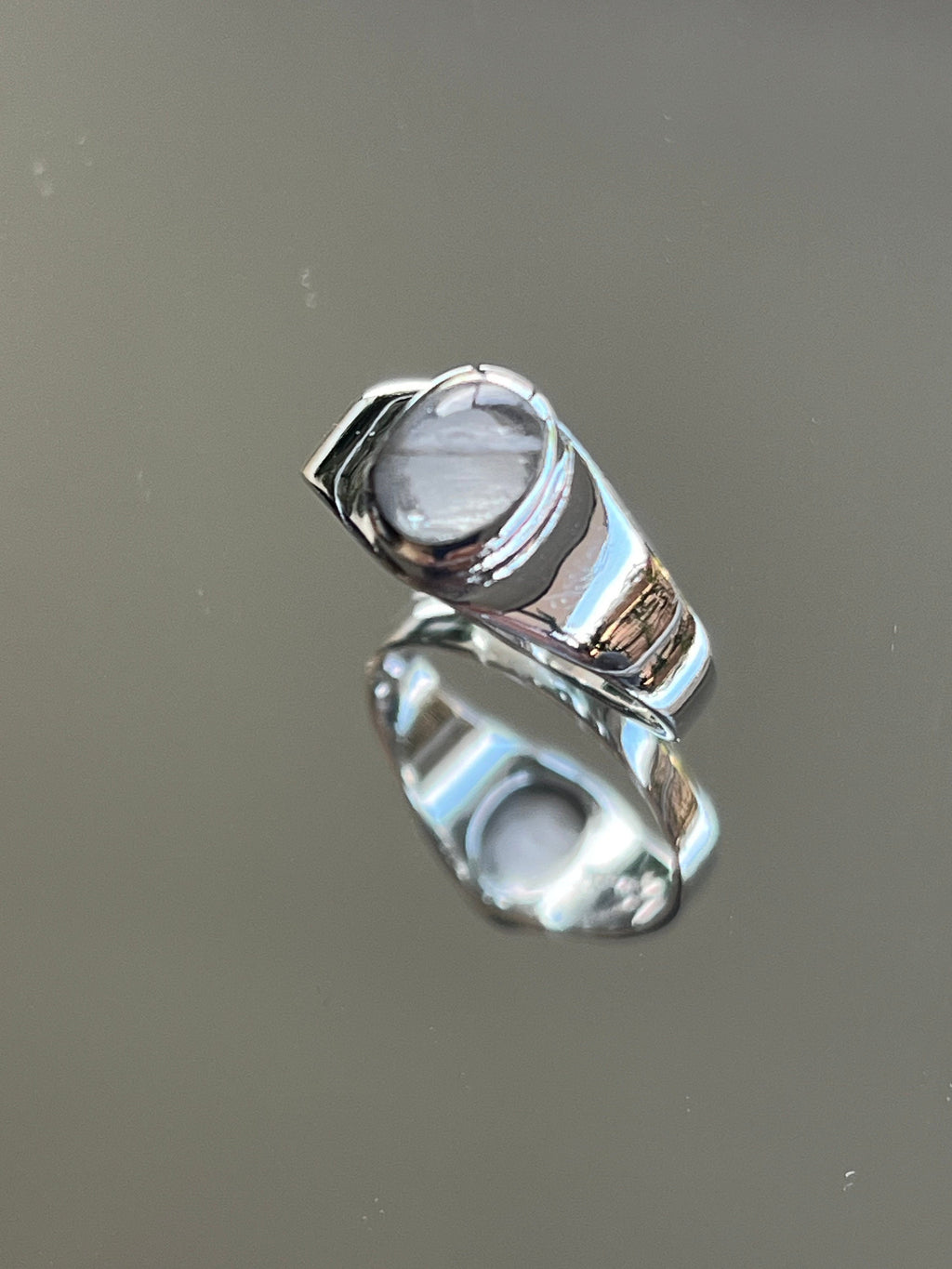 Sterling Silver 925 Unisex Moonstone Signet Ring