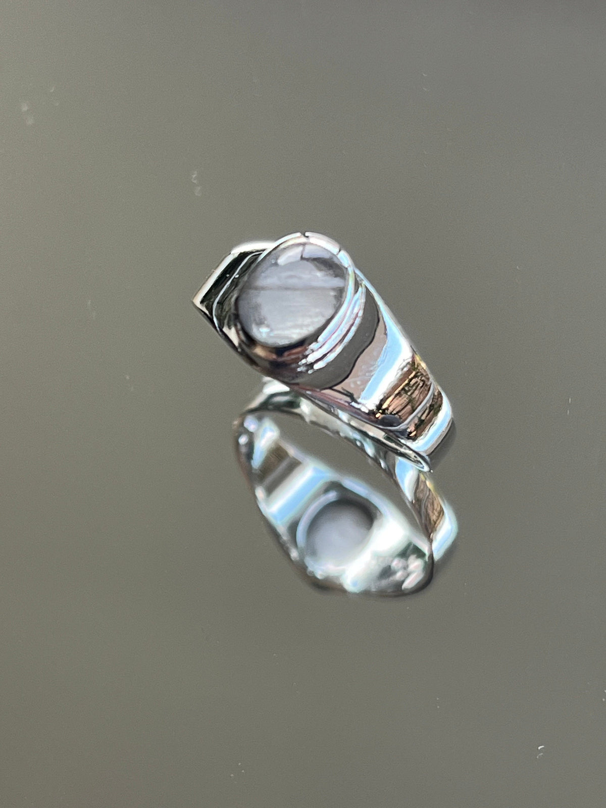 Sterling Silver 925 Unisex Moonstone Signet Ring