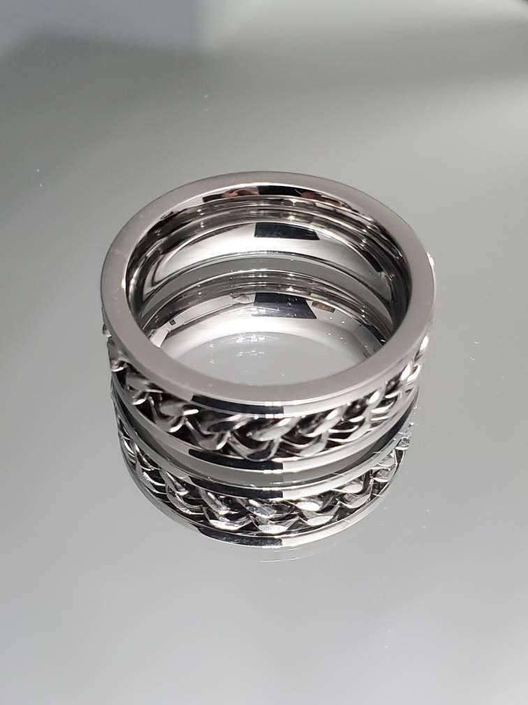 8mm Polished Stainless Steel Chain Link Spinner Ring – Men’s Wedding Band & Meditation Ring (316L)
