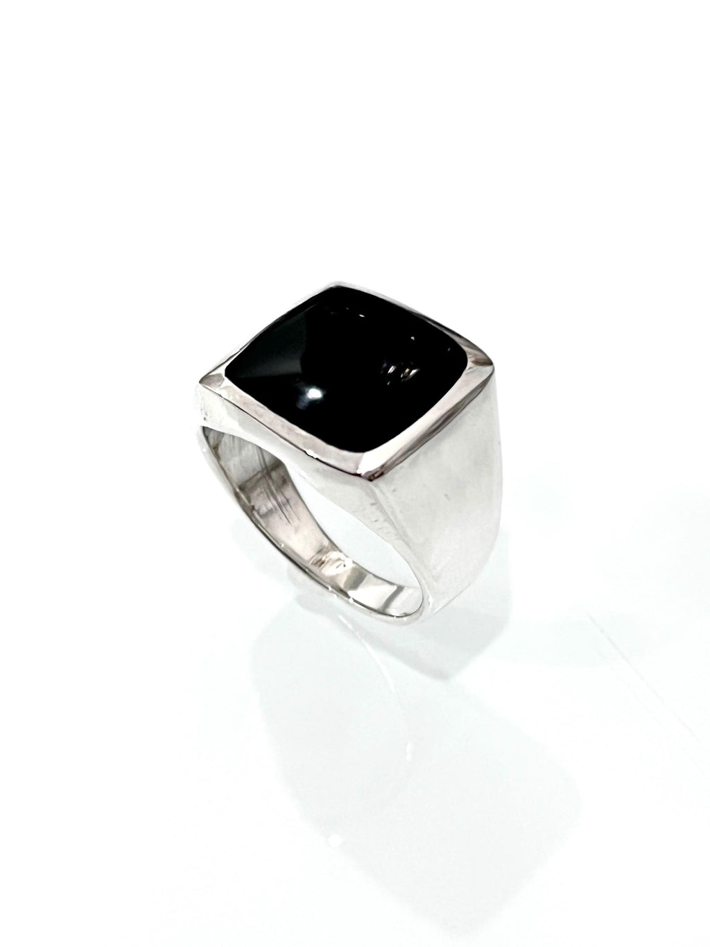 Onyx Ring – Sterling Silver