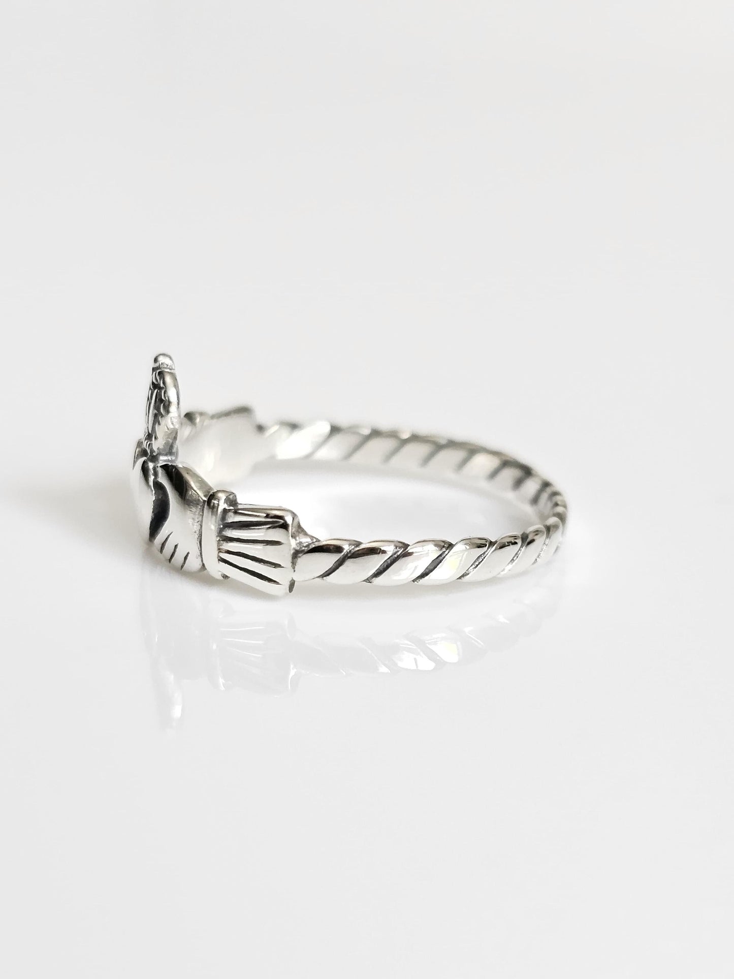 Sterling Silver Flat Rope Claddagh Ring with Oxidized Finish — Love, Loyalty & Friendship