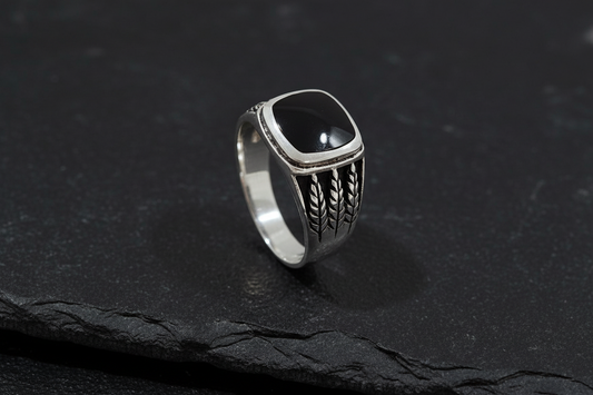 Leaves of 420 Onyx Stone Men's Silver Ring