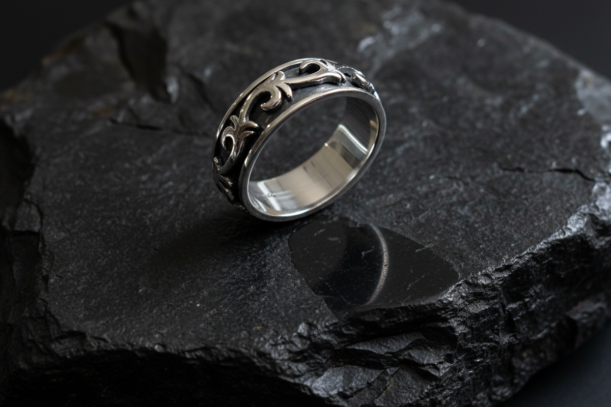 Vine Men's Spinner Ring – Sterling Silver with 7.2mm Band Width