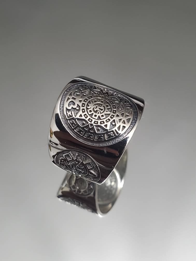 Aztec Calendar Ring