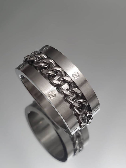 Fashion Inspired Chain Link Band