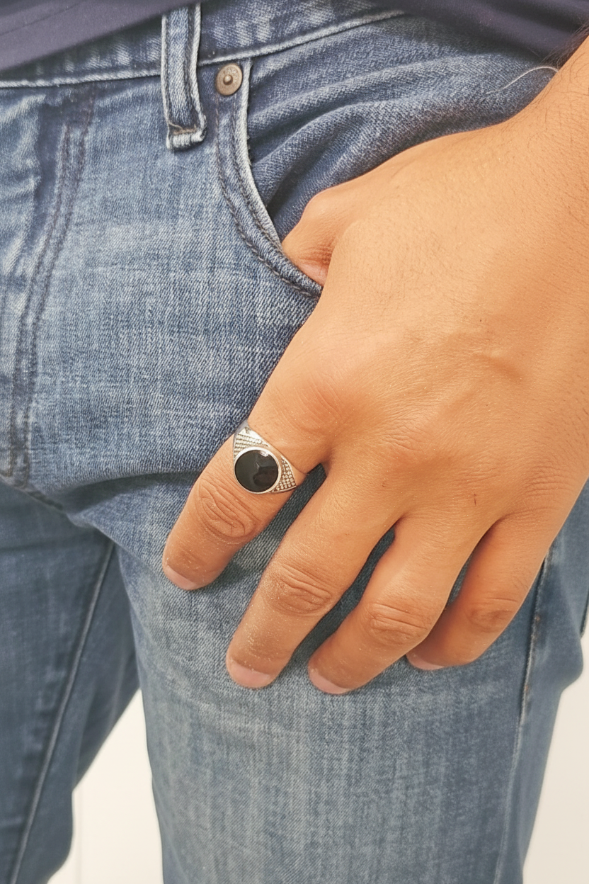 Black Onyx Men's Signet Ring – Sterling Silver