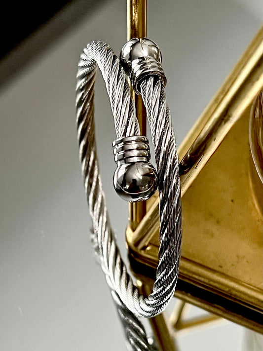Men’s Wire Bracelet