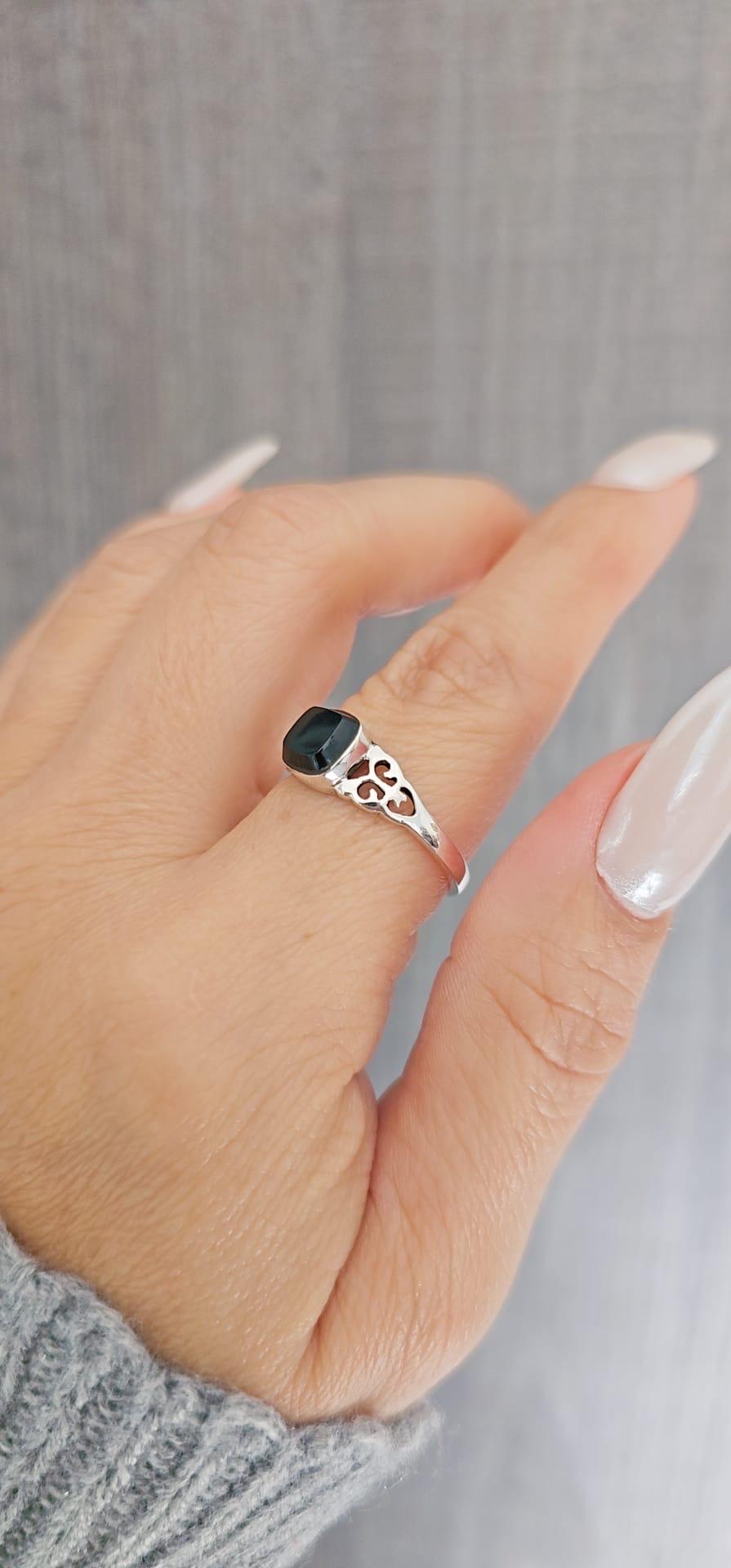 Onyx Sterling Silver Ring: Thin Band, Celtic Claddagh Design
