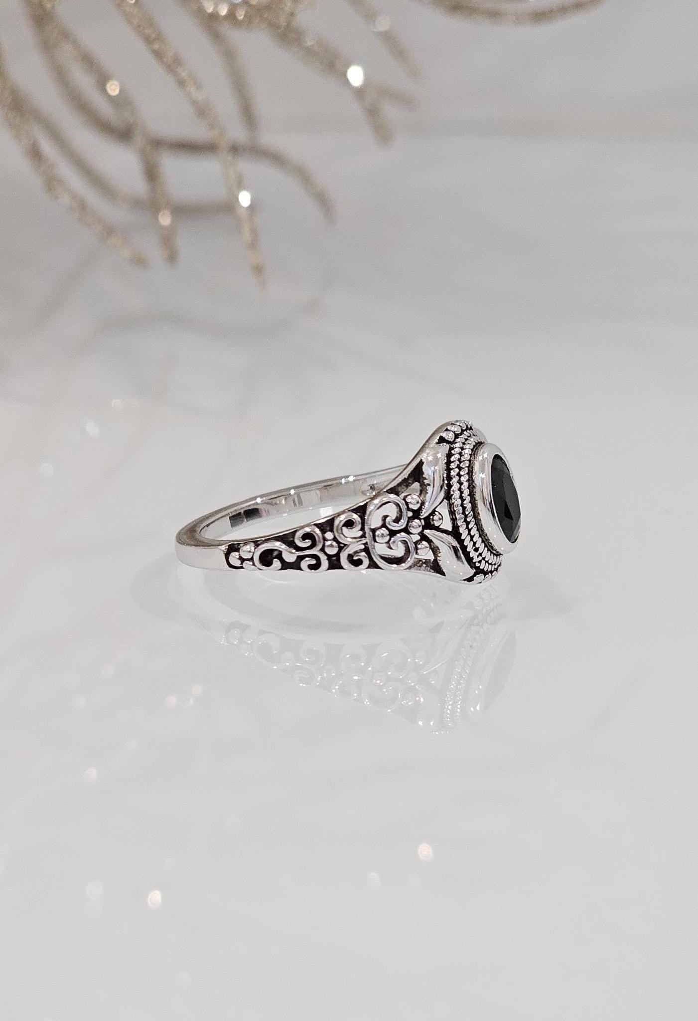 Sterling Silver Black Onyx Signet Ring: Tarnish Resistant, 925 Oval Stone