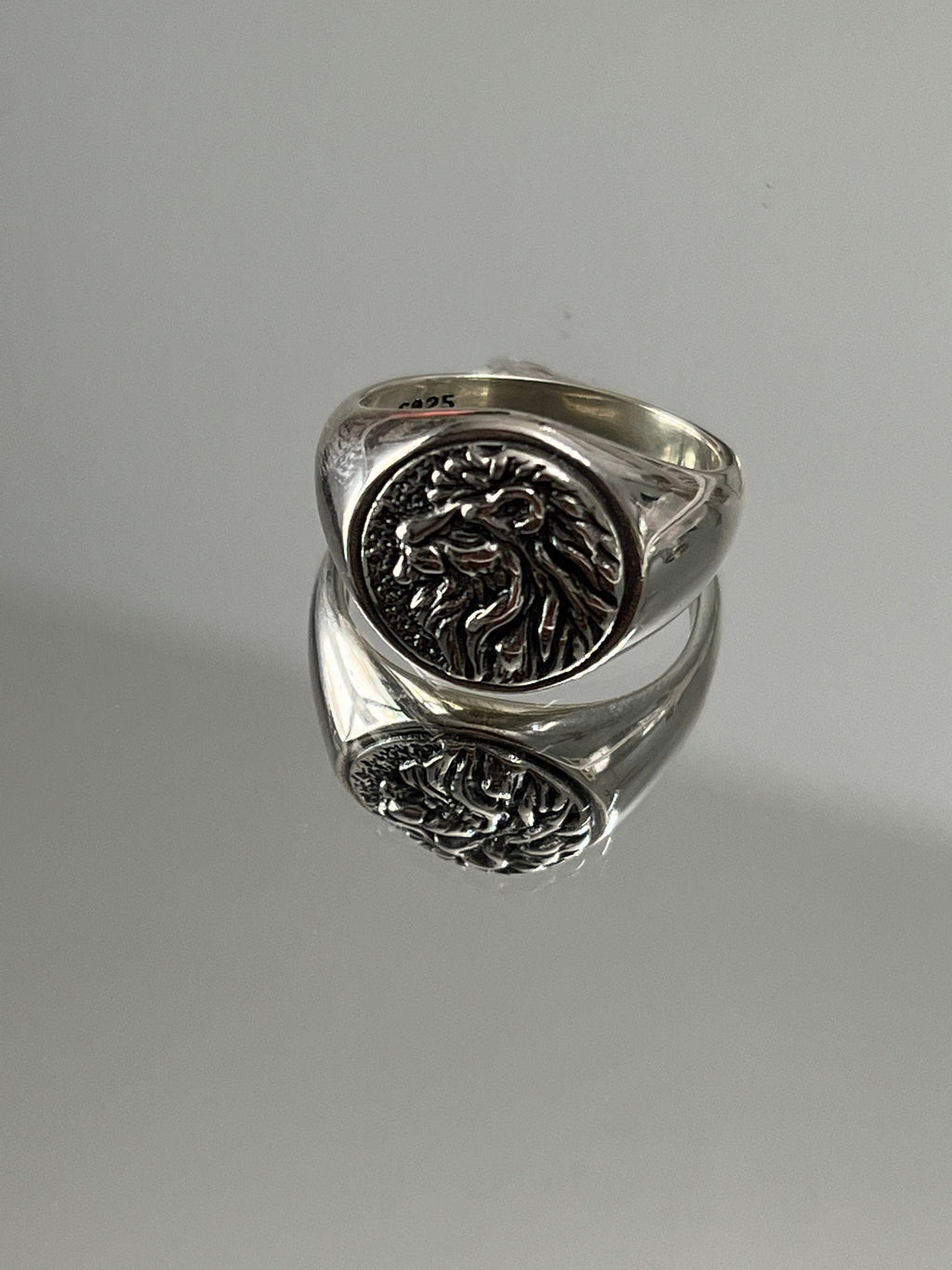 Lion's Ring