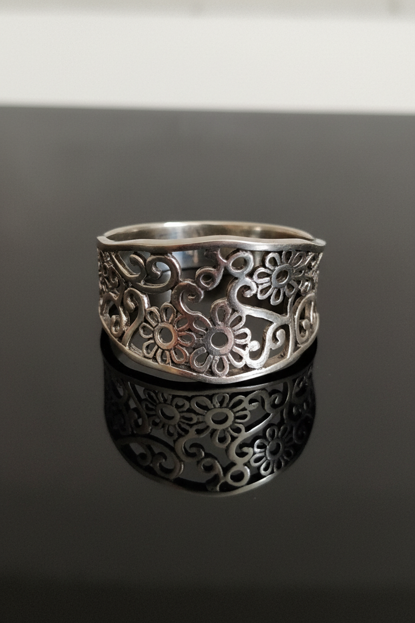 Daisy Vine Ring – Sterling Silver