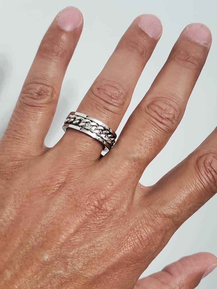 8mm Polished Stainless Steel Chain Link Spinner Ring – Men’s Wedding Band & Meditation Ring (316L)