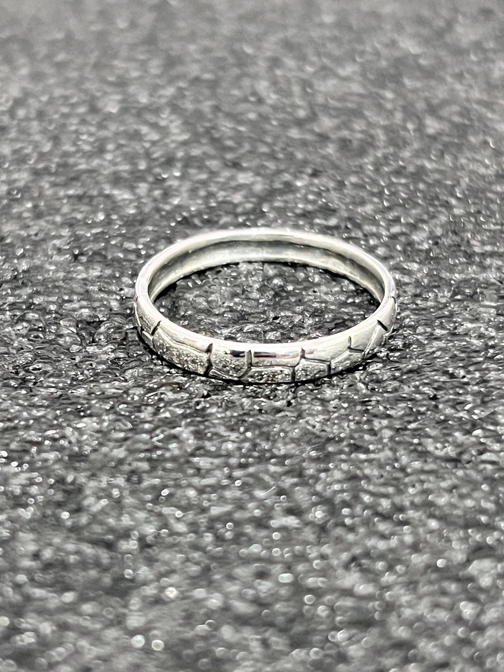 Slim 3mm Oxidized Design Band – Sterling Silver