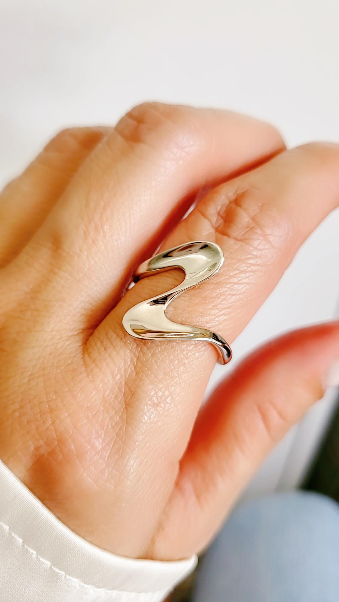 Wave Ring – 925 Sterling Silver