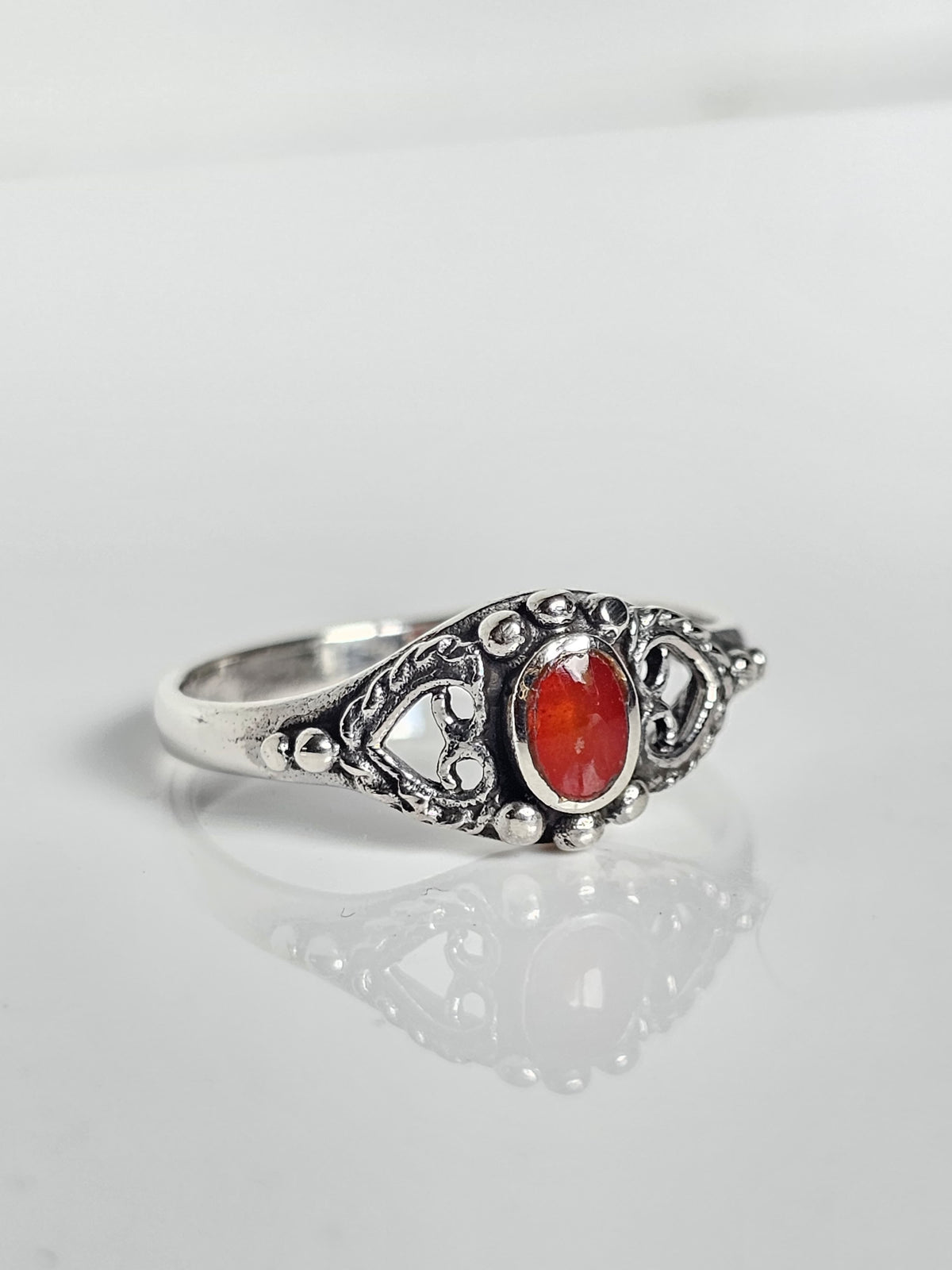 Red Stone Agate Unisex Signet Ring – Sterling Silver