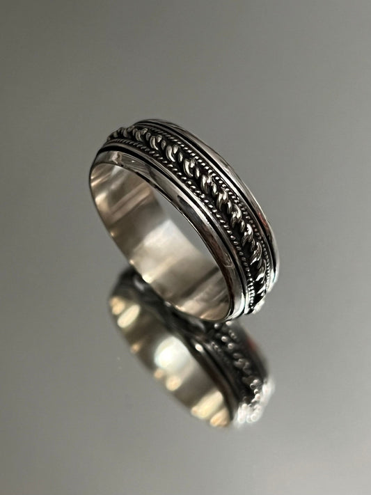 Men's Bali Spinner Engagement Band