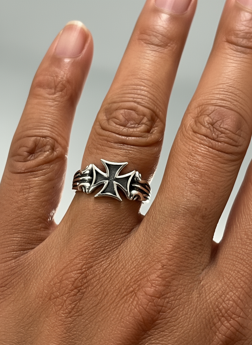 Cross Ring – Sterling Silver with Rhodium Plated