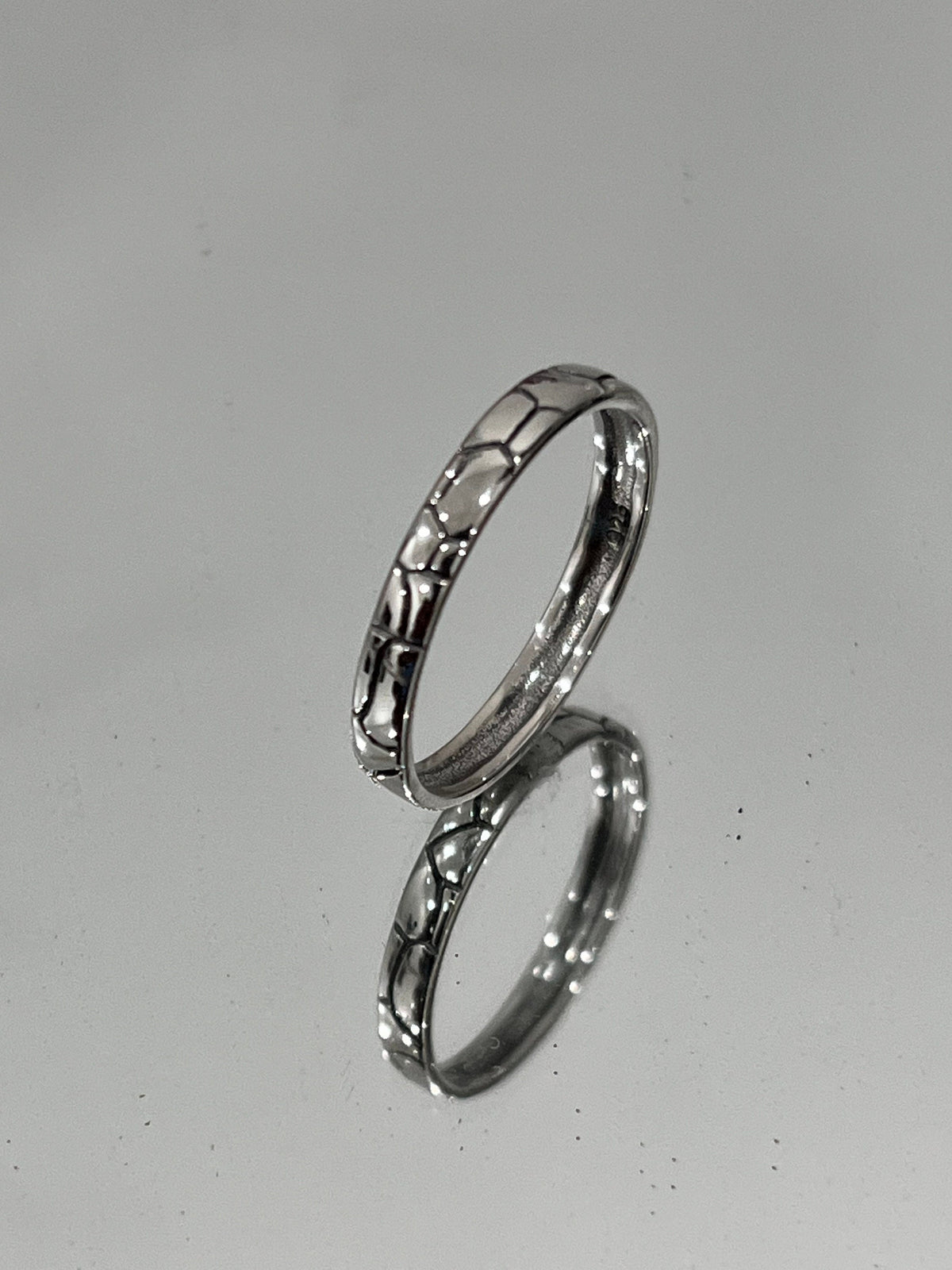 Slim 3mm Oxidized Design Band – Sterling Silver