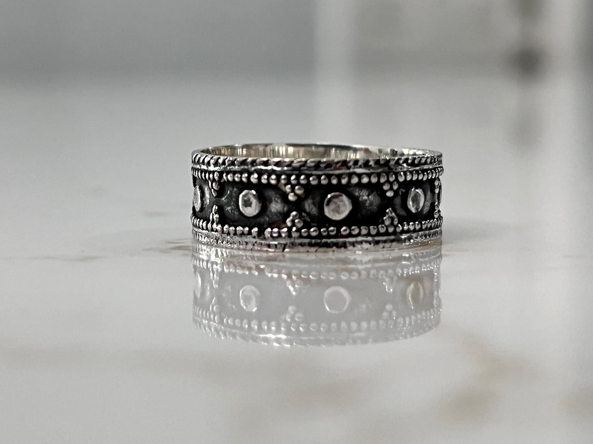 Spotted Bali Men's Ring – 925 Sterling Silver