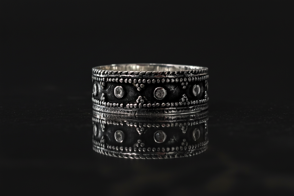 Spotted Bali Men's Ring – 925 Sterling Silver
