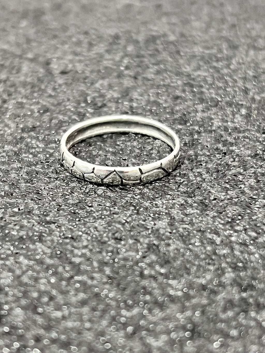 Slim 3mm Oxidized Design Band – Sterling Silver